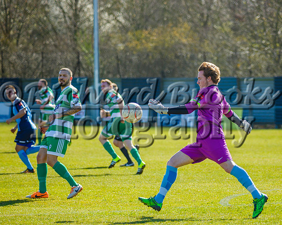 Thamesmead 1 vs Barkingside 1©Richard Brooks Photography2016032588