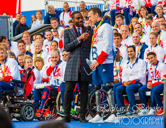 Olympic Parade©Richard Brooks Photography20161018480