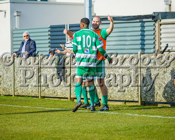 Thamesmead 1 vs Barkingside 1©Richard Brooks Photography20160325435