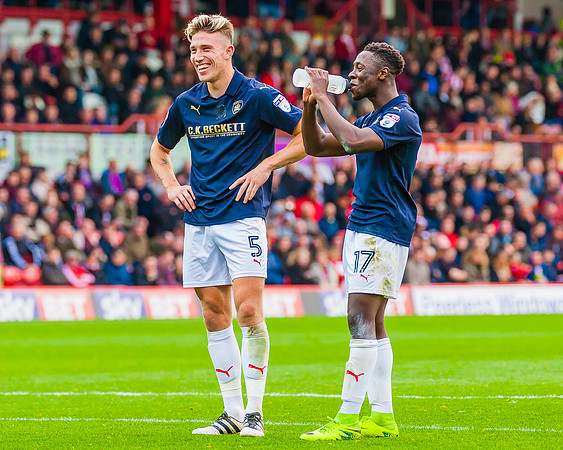 Brentford 0 Vs Barnsley 2 ©Richard Brooks -7516