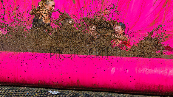 Muddy 5K Run-Race For Life ©Richard Brooks Photography