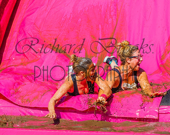 Muddy 5K Run-Race For Life ©Richard Brooks Photography