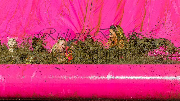 Muddy 5K Run-Race For Life ©Richard Brooks Photography