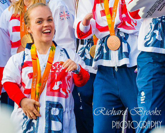 Olympic Parade©Richard Brooks Photography20161018890