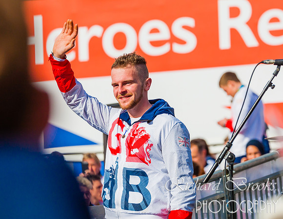 Olympic Parade©Richard Brooks Photography20161018308