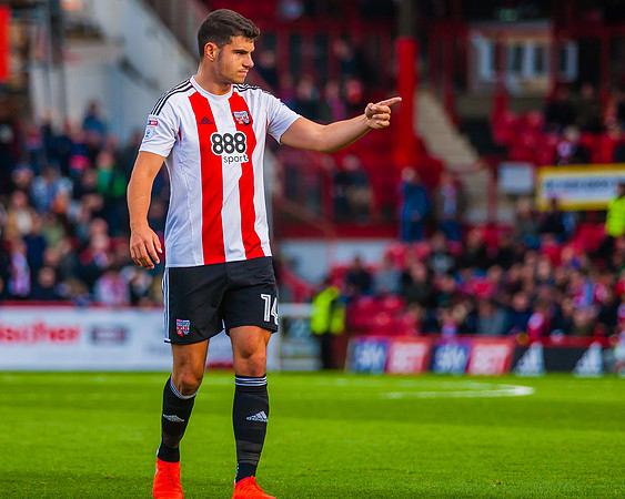 Brentford 0 Vs Barnsley 2 ©Richard Brooks -7002