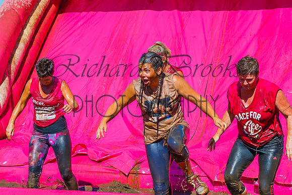 Muddy 5K Run-Race For Life ©Richard Brooks Photography